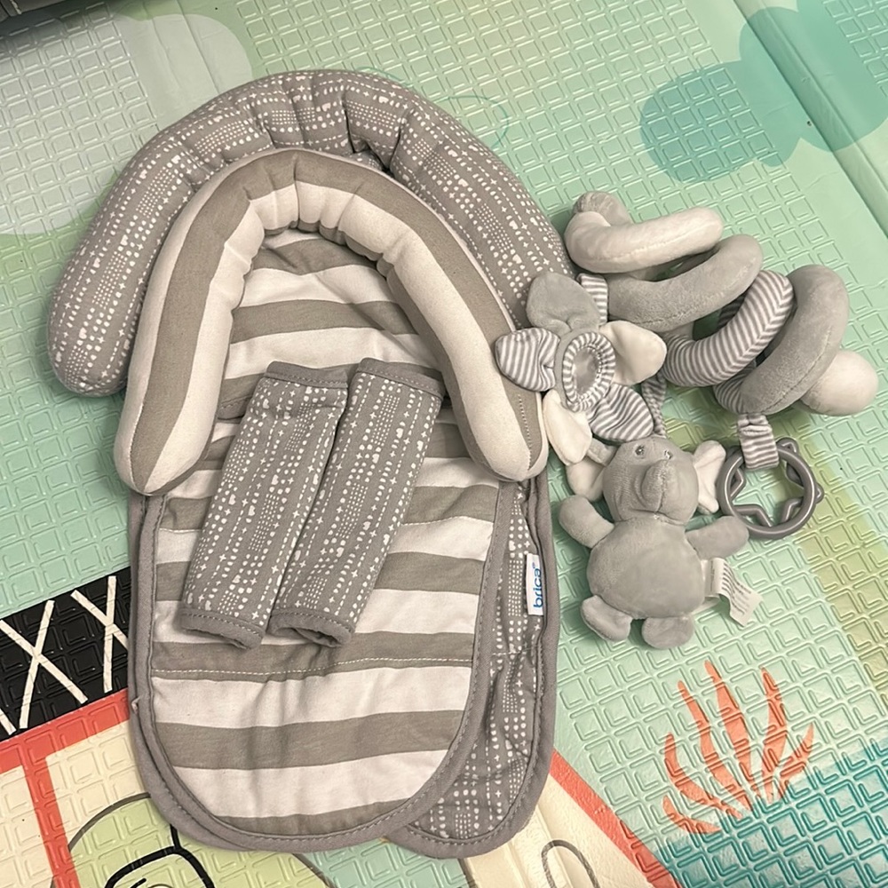 Duo Head Support/Strap Cover Set and Spiral Car Seat Toy